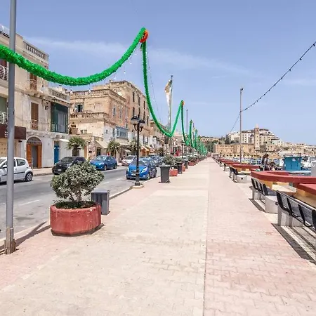 Apartment Miris Cosy 3 Bedroom Maisonette-near Marsaskala Seafront