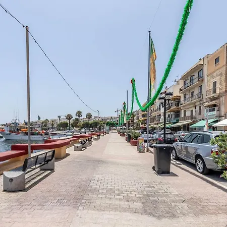 Miris Cosy 3 Bedroom Maisonette-near Marsaskala Seafront Apartment